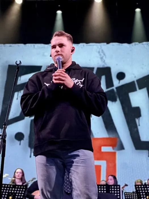 image-29-03-26-10-27-1