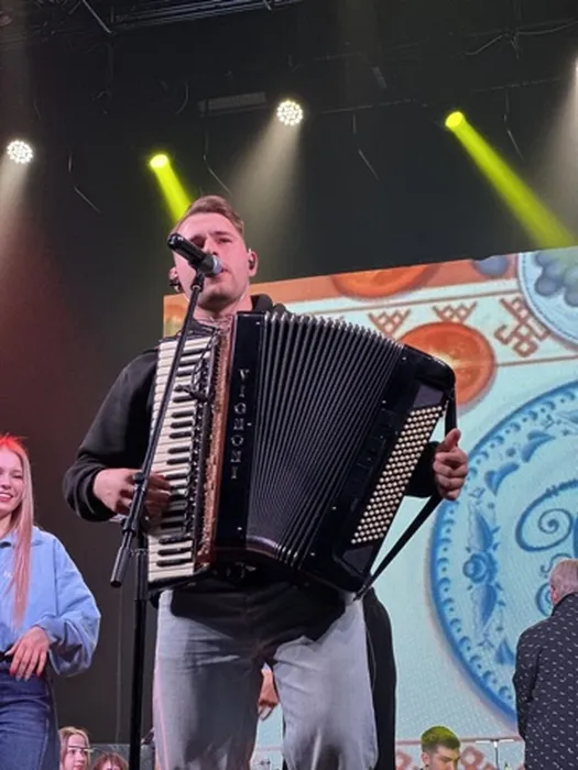 image-29-03-26-10-27-4