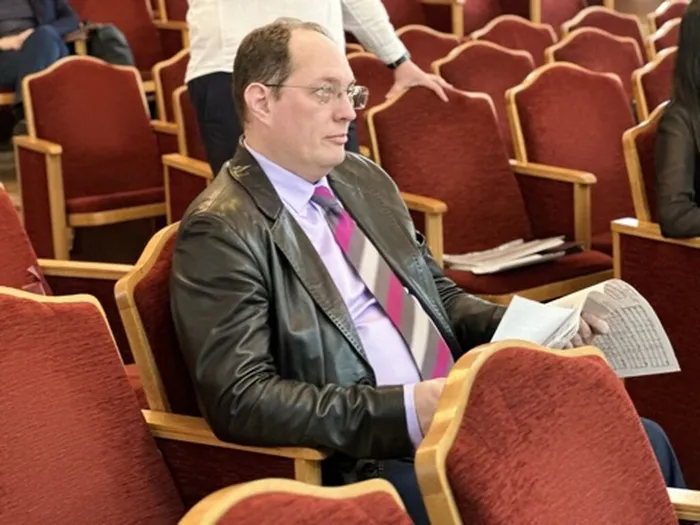 image-11-04-26-08-34-6